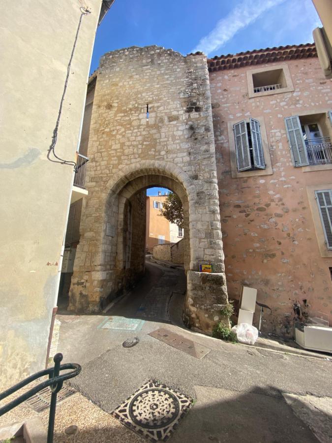 Bel T1 30m2 Centre Historique Apartment